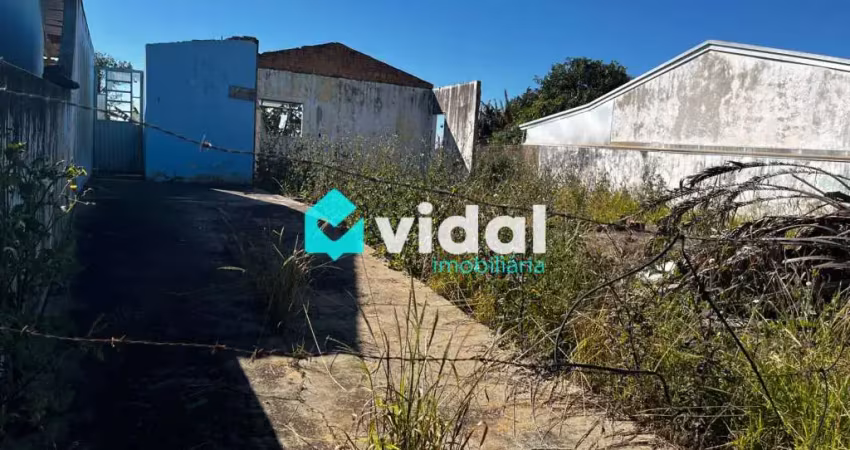Terreno à venda na Rua Eloi de Cesário Leria, Jardim Carvalho, Ponta Grossa