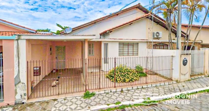Casa a Venda na Vila Pantaleão em Caçapava