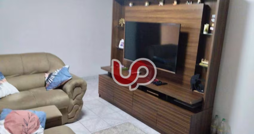 Casa com 5 dormitórios + 3 Vagas na  Cidade Líder.