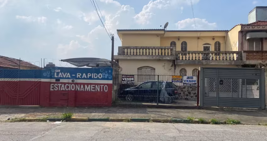 Sobrado com grande terreno para venda na vila maria