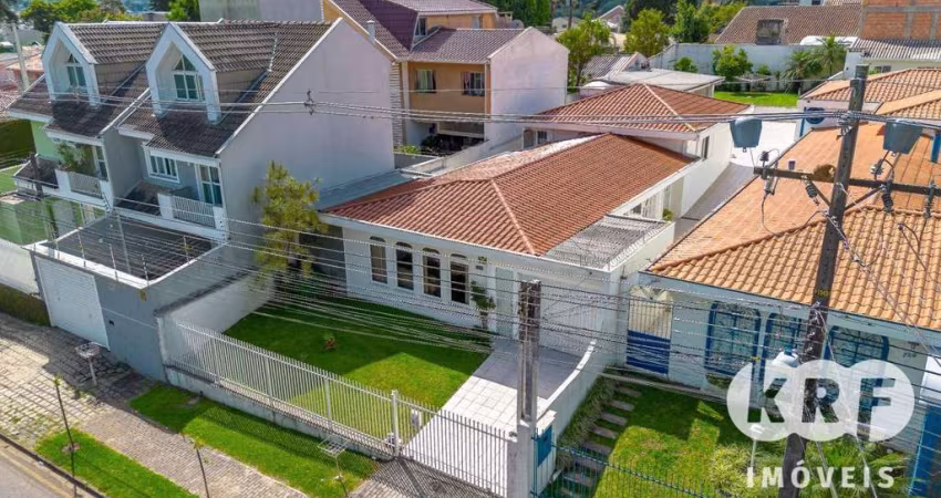 Casa terrea 3 quartos + 1 suite,  quintal e vaga pra 8 carros