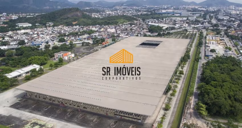 Imóvel para aluguel possui 2.700 metros quadrados em Jacarepaguá - Rio de Janeiro - RJ