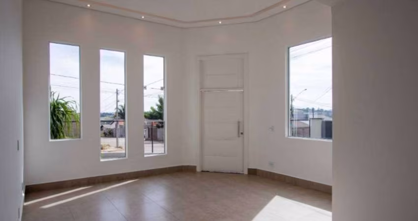 Linda Casa com 3 dormitórios e 2 vagas no Residencial Quinta dos Vinhedos
