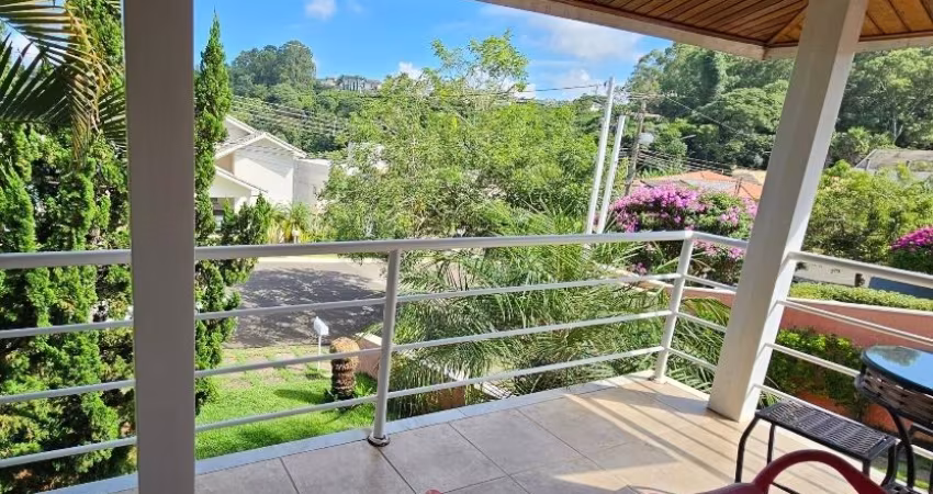 Colinas de São Francisco Casa com 5 quartos,  5 wc, 5 vagas