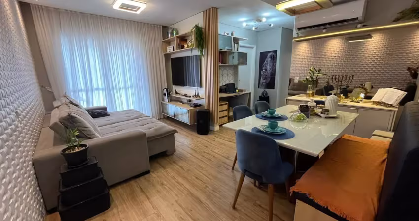Vendo apartamento semi mobiliado no condomínio palm beach com 3 quartos