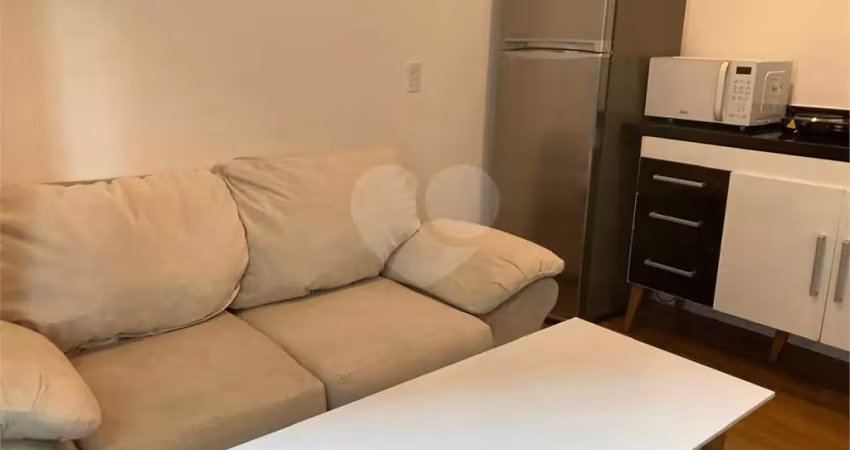 Apartamento com 1 quarto para alugar na Rua Alves Guimarães, 1380, Vila Madalena, São Paulo