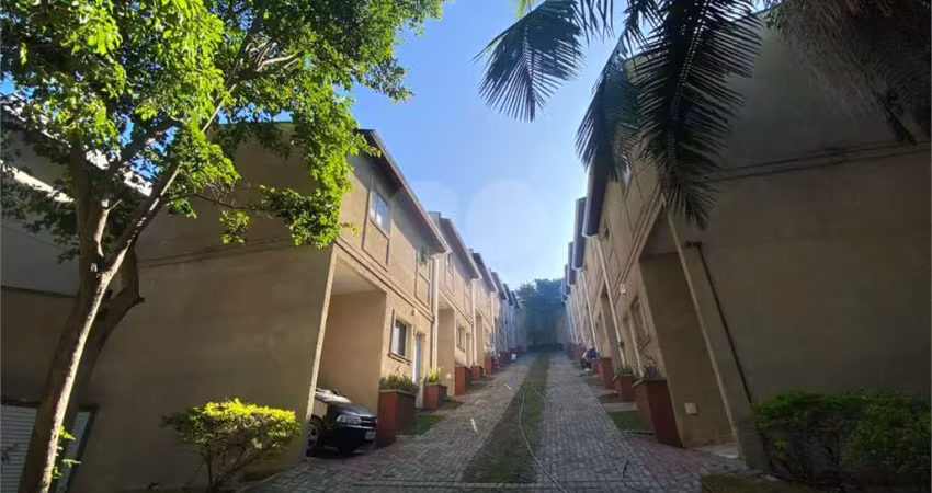 Casa em condomínio fechado com 2 quartos para alugar na Rua Atucuri, 546, Tatuapé, São Paulo