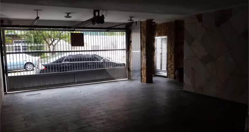 Casa com 4 quartos para alugar na Rua Eunice Weaver, 242, Jardim Anália Franco, São Paulo