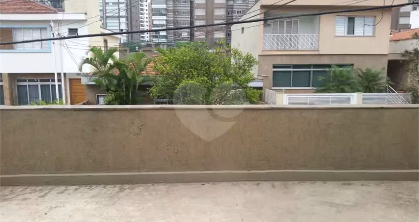 Casa com 4 quartos para alugar na Rua Eunice Weaver, 242, Jardim Anália Franco, São Paulo
