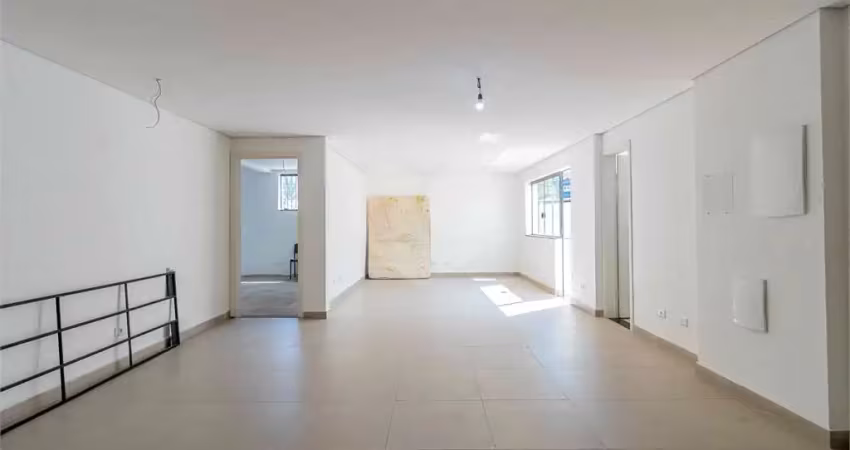 Prédio para alugar na Rua Dona Genoveva D'Ascoli, 25, Vila Prudente, São Paulo