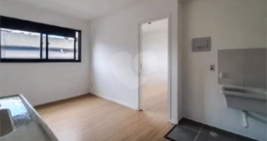 Apartamento para locação com 23m² - Liberdade