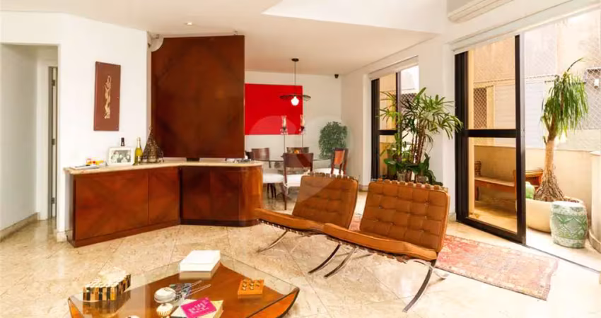 Apartamento duplex com 136m² com 3 dormitórios e 2 vagas na vila nova conceição
