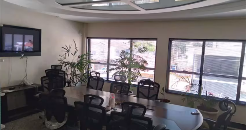 Prédio para alugar na Rua Itapura, 889, Jardim Anália Franco, São Paulo