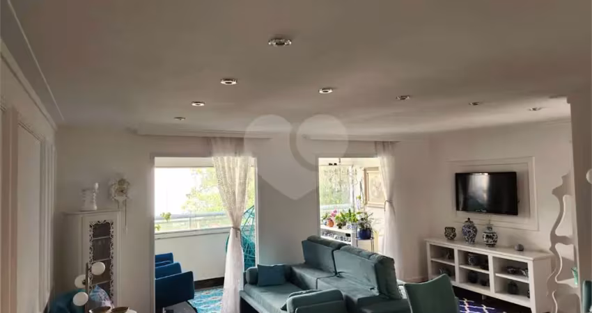 Apartamento com 3 quartos à venda na Rua Correggio, 251, Morumbi, São Paulo