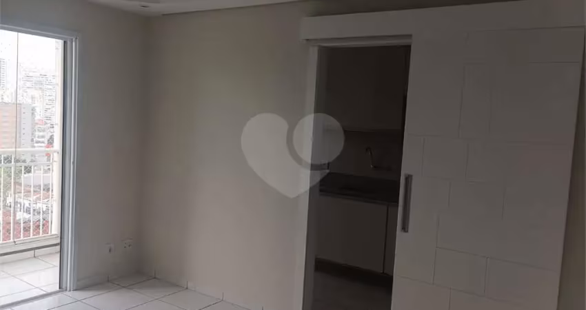 Apartamento com 2 quartos para alugar na Rua Taquari, 941, Mooca, São Paulo