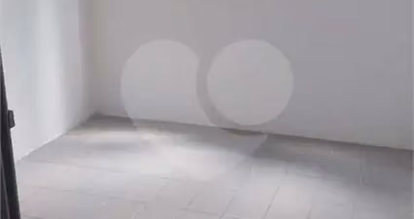 Apartamento com 2 quartos para alugar na Rua Padre Bento Lustosa, 118, Itaquera, São Paulo