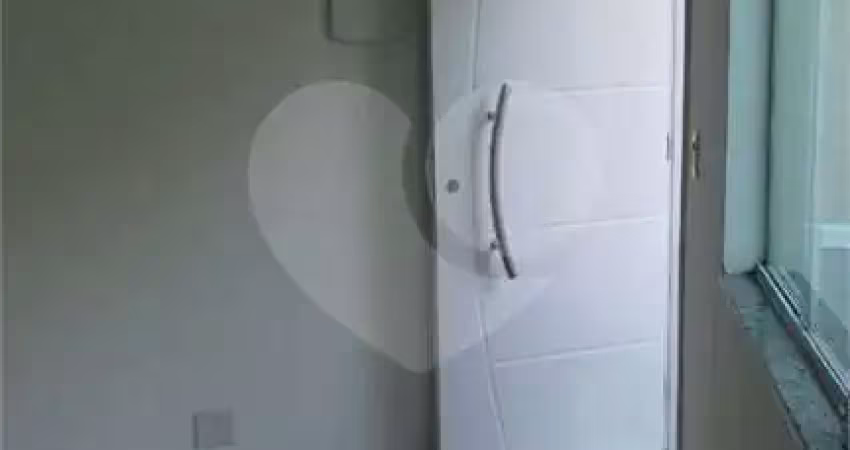 Casa com 3 quartos para alugar na Avenida Marcondes de Brito, 457, Vila Matilde, São Paulo