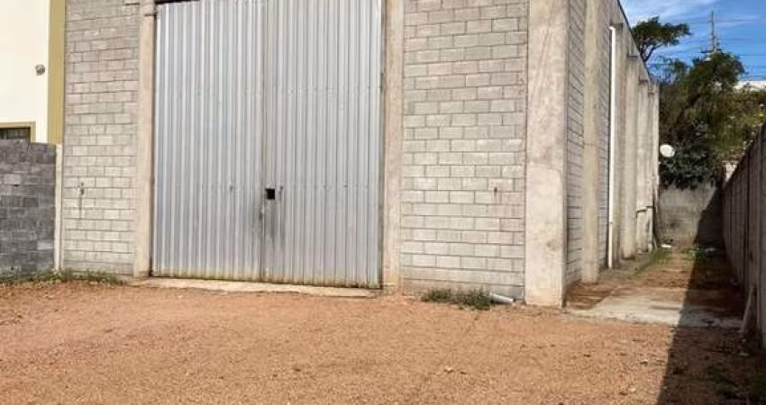 Comprar/Vendo/alugo: Galpão para  venda ou locação no Residencial Jundiaí com 300m² de área construída e 500m² de área de terreno