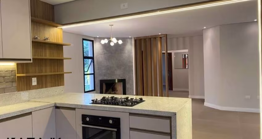 Comprar Casa térrea 3 suites + 2 suites hospedes piscina espaço gourmet  reformada a venda Condomínio Resedas Itupeva SP
