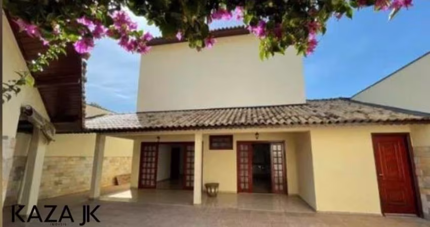Casa em Itupeva à venda, 245mt, 3 dormitórios, suíte, 4 banheiros, Ar condicionado, Área de serviço, Armários na cozinha, Armários no quarto, Churrasq