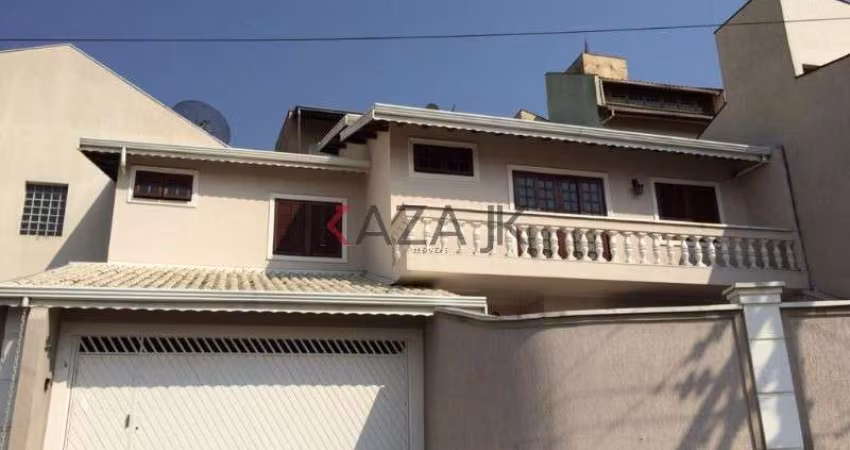 Comprar/vendo: Casa sobrado a venda na Vila Galvão em Jundiaí, SP com 3 dormitórios (1 suíte com ar condicionado), cozinha planejada, quintal, 2 vagas
