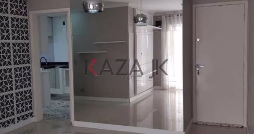 Aconchegante apartamento com 54 mts no edifício Excellence. São 2 dormitórios com planejados, banheiro, sala com 2 ambientes com piso em porcelanato,