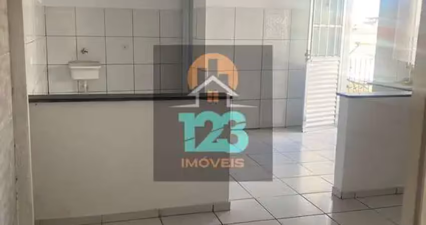 Casa 1 dorm, sala, banheiro e cozinha na região da freguesia do ó