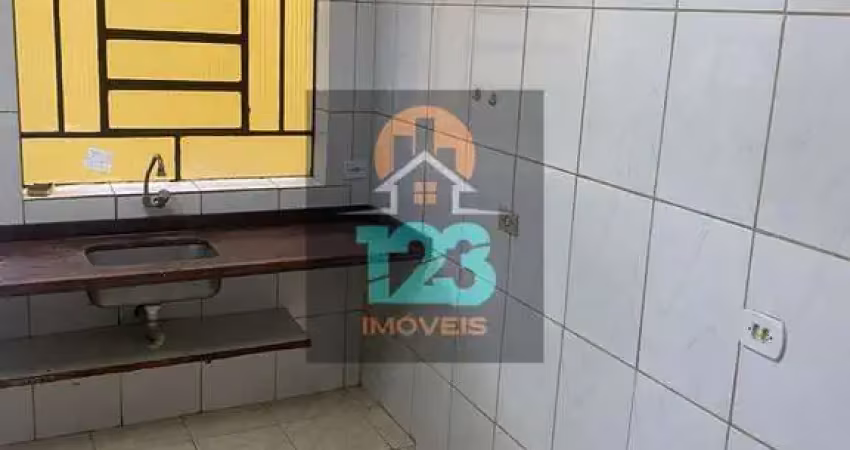 Casa 1 dorm, cozinha e banheiro próximo da avenida joão paulo