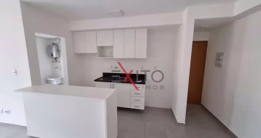 Apartamento para alugar em Recanto Quarto Centenário de 93.00m² com 3 Quartos, 1 Suite e 2 Garagens