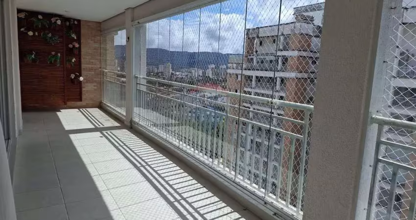 Apartamento para alugar em Vila Oliveira de 135.00m² com 3 Quartos, 1 Suite e 2 Garagens