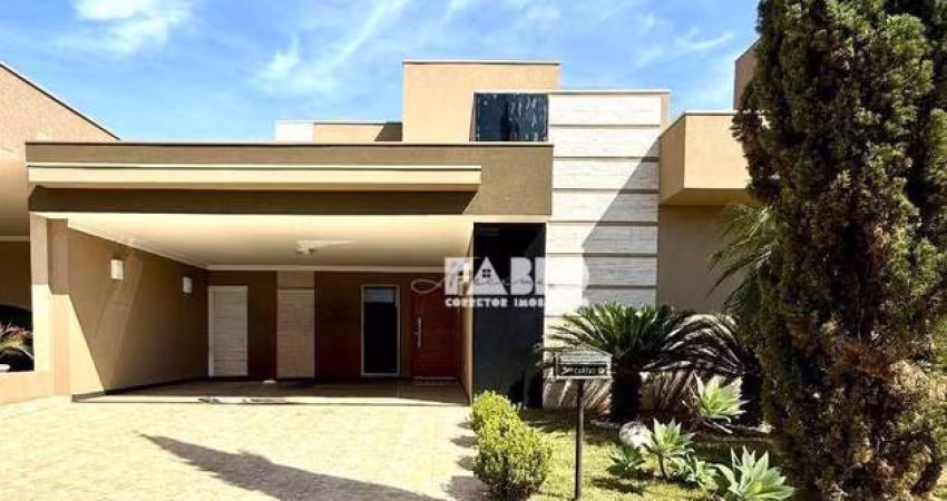 Casa de Condomínio para venda em Condomínio Residencial Recanto Do Lago de 186.00m² com 3 Quartos, 3 Suites e 4 Garagens