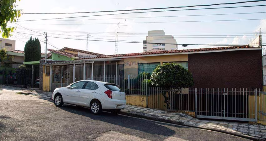 Casa para venda em Vila Lucy de 750.00m² com 4 Quartos e 7 Garagens