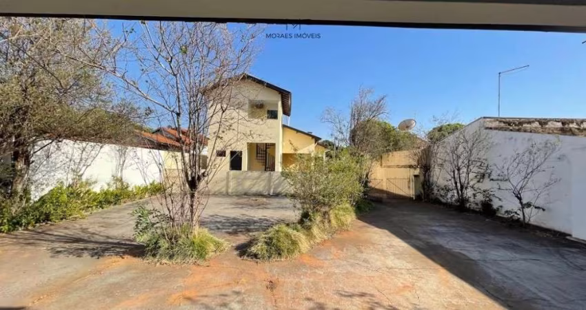 Casa para venda em Sao Vicente de 300.00m² com 5 Quartos, 2 Suites e 2 Garagens