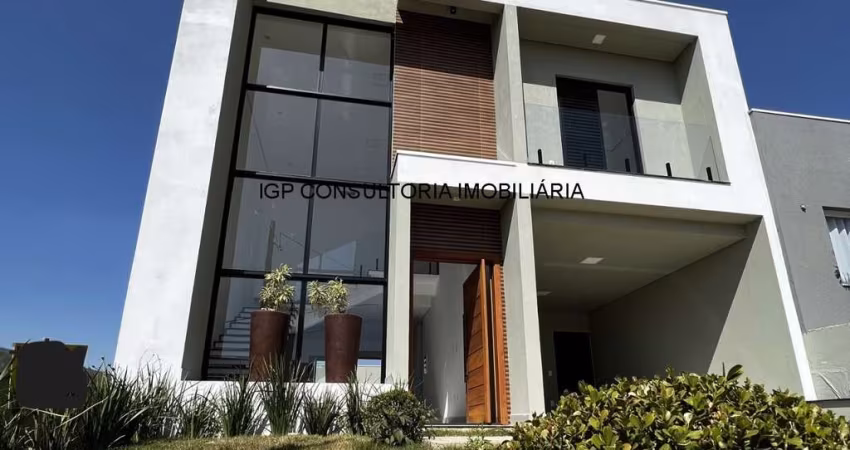 Casa para venda em Jardim Mantova de 216.00m² com 3 Quartos, 3 Suites e 2 Garagens