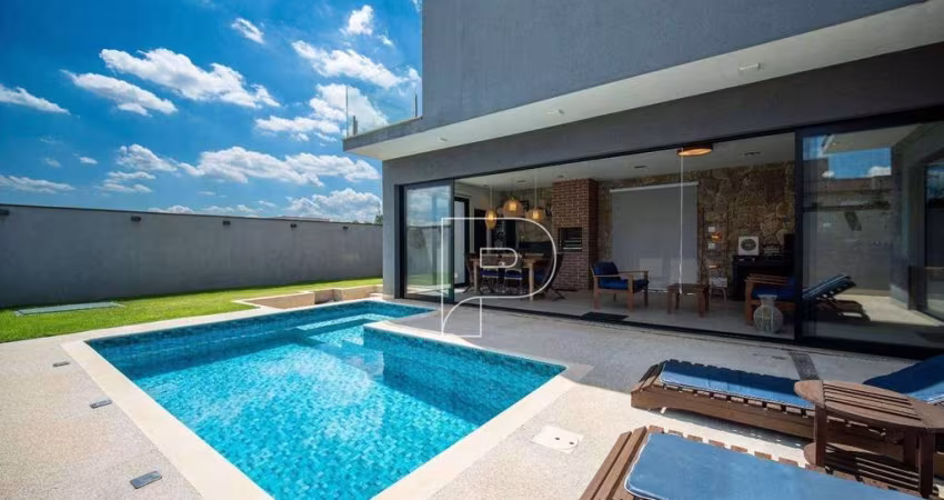 Casa de Condomínio para venda em Granja Viana de 231.00m² com 3 Quartos, 3 Suites e 4 Garagens