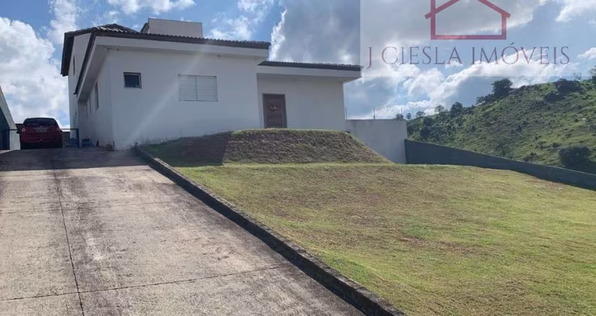 Casa de Condomínio para venda em Residencial Montes Claros de 270.00m² com 4 Quartos, 2 Suites e 6 Garagens