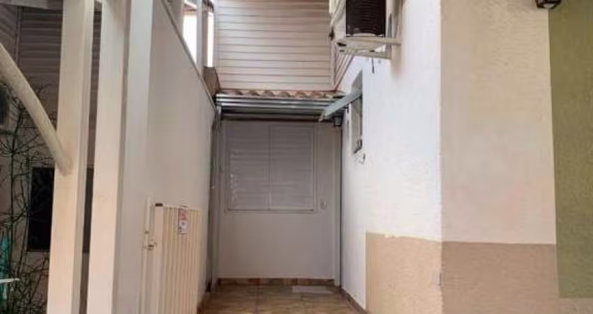 Casa para alugar em Jardim Ipanema de 89.00m² com 3 Quartos, 1 Suite e 2 Garagens