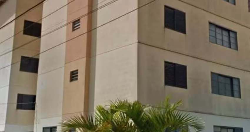 Apartamento para alugar em Romeu Santini de 50.00m² com 2 Quartos e 1 Garagem