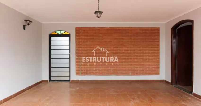 Casa para alugar em Estádio de 200.00m² com 3 Quartos, 1 Suite e 4 Garagens