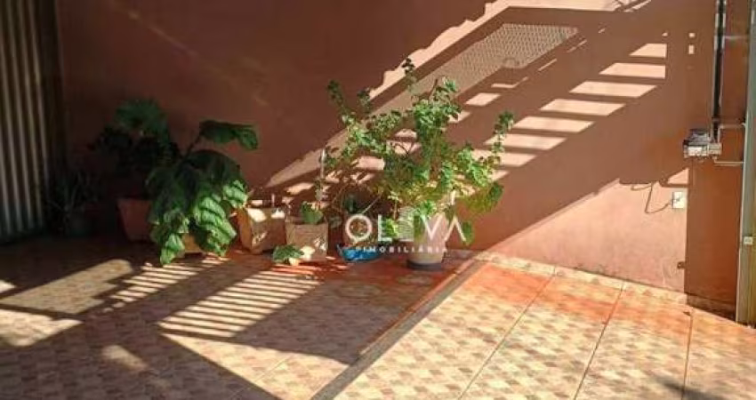 Casa para venda em Residencial Alto Das Andorinhas de 160.00m² com 3 Quartos, 1 Suite e 2 Garagens
