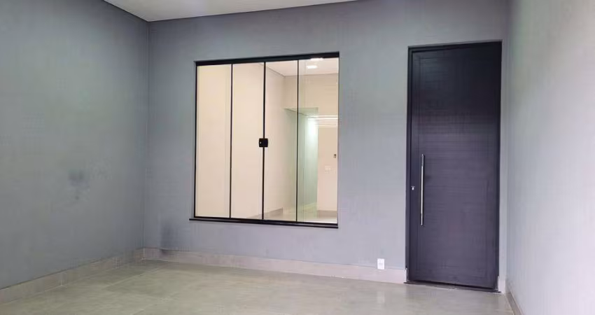 Casa para venda em Vila Mollon Iv de 106.00m² com 3 Quartos, 1 Suite e 2 Garagens