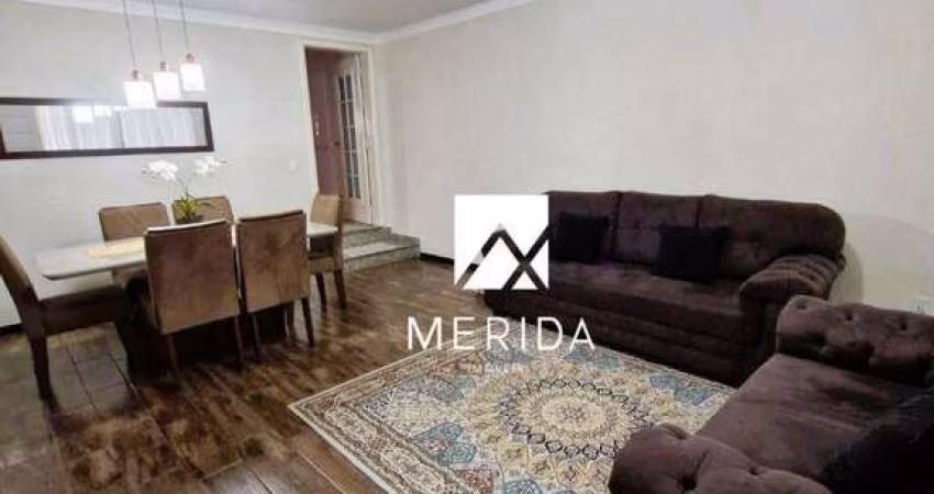 Sobrado para venda em Silveira de 238.00m² com 3 Quartos, 3 Suites e 4 Garagens