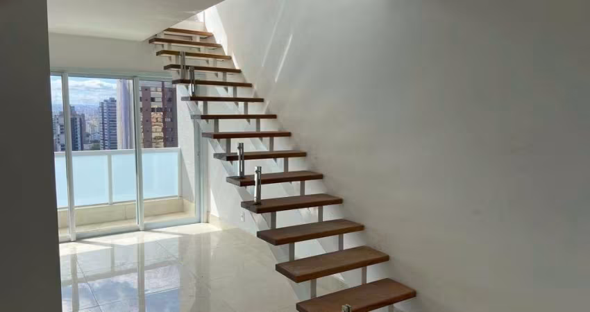 Cobertura para venda em Jardim de 126.00m² com 2 Quartos, 1 Suite e 2 Garagens
