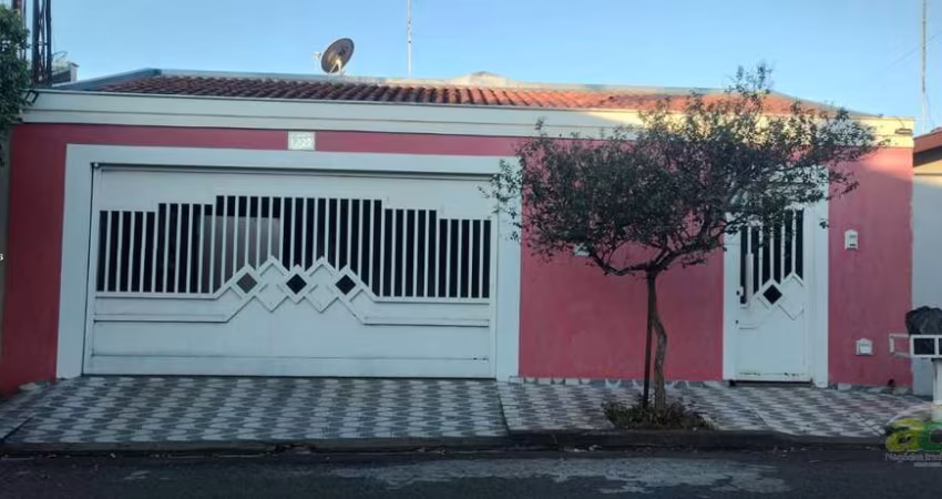 Casa para venda em Palmeiras de 250.00m² com 3 Quartos, 1 Suite e 2 Garagens