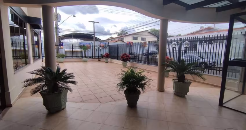 Apartamento para venda em Vila Carmelo de 132.00m² com 3 Quartos, 1 Suite e 1 Garagem