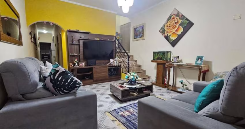 Sobrado para venda em Cooperativa de 98.00m² com 4 Quartos e 2 Garagens