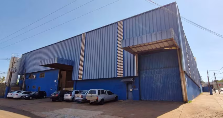 Imóvel Comercial para alugar em Chácara Jockey Club (zona Rural) de 500.00m² com 4 Garagens