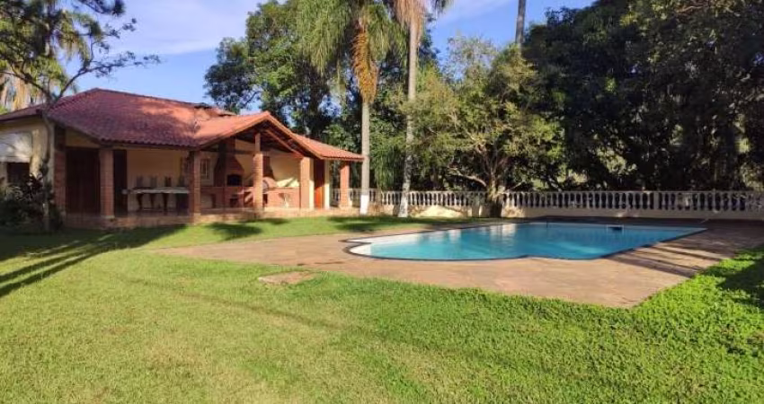 Terreno para venda em Mairinque de 420.00m² com 3 Quartos