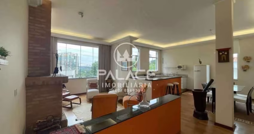Casa para alugar em Castelinho de 230.00m² com 3 Quartos, 1 Suite e 5 Garagens