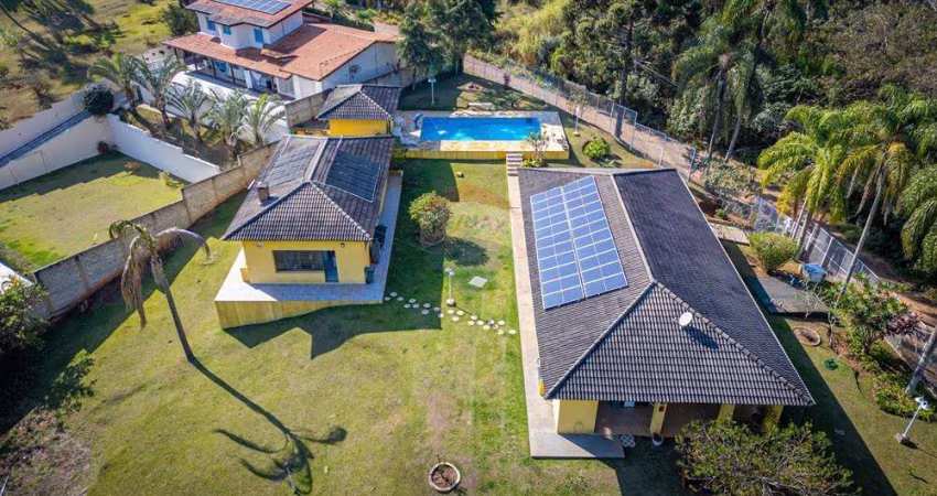 Chácara para venda em Atibaia Belvedere de 336.00m² com 4 Quartos e 2 Garagens